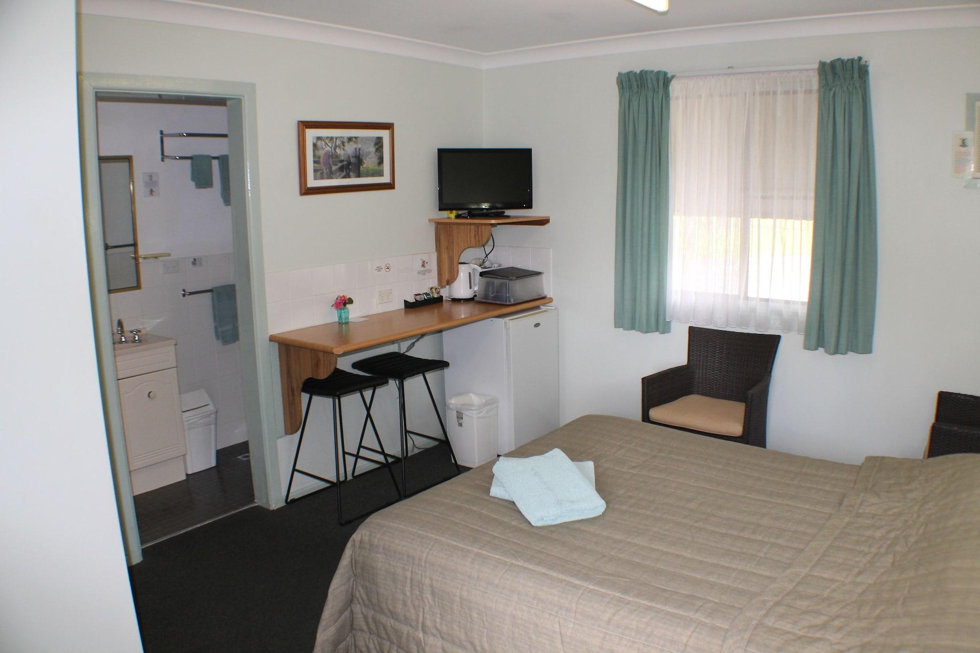 Lake Forbes Motel Экстерьер фото