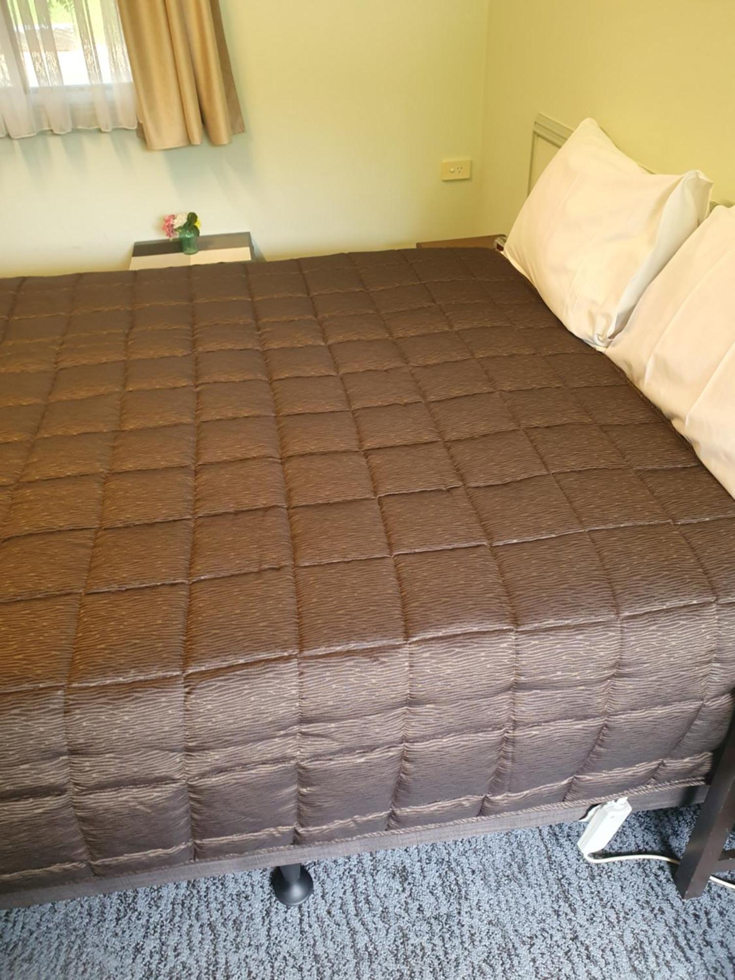 Lake Forbes Motel Экстерьер фото