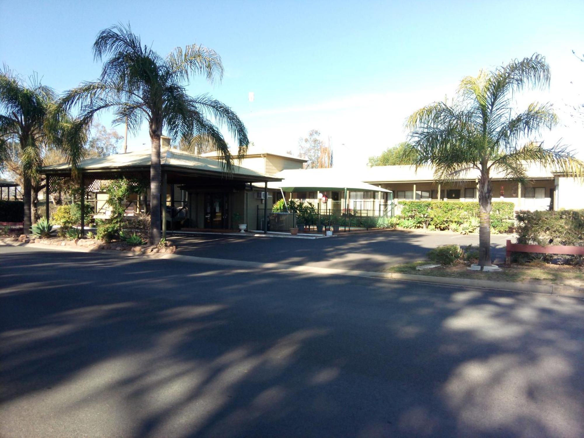Lake Forbes Motel Экстерьер фото