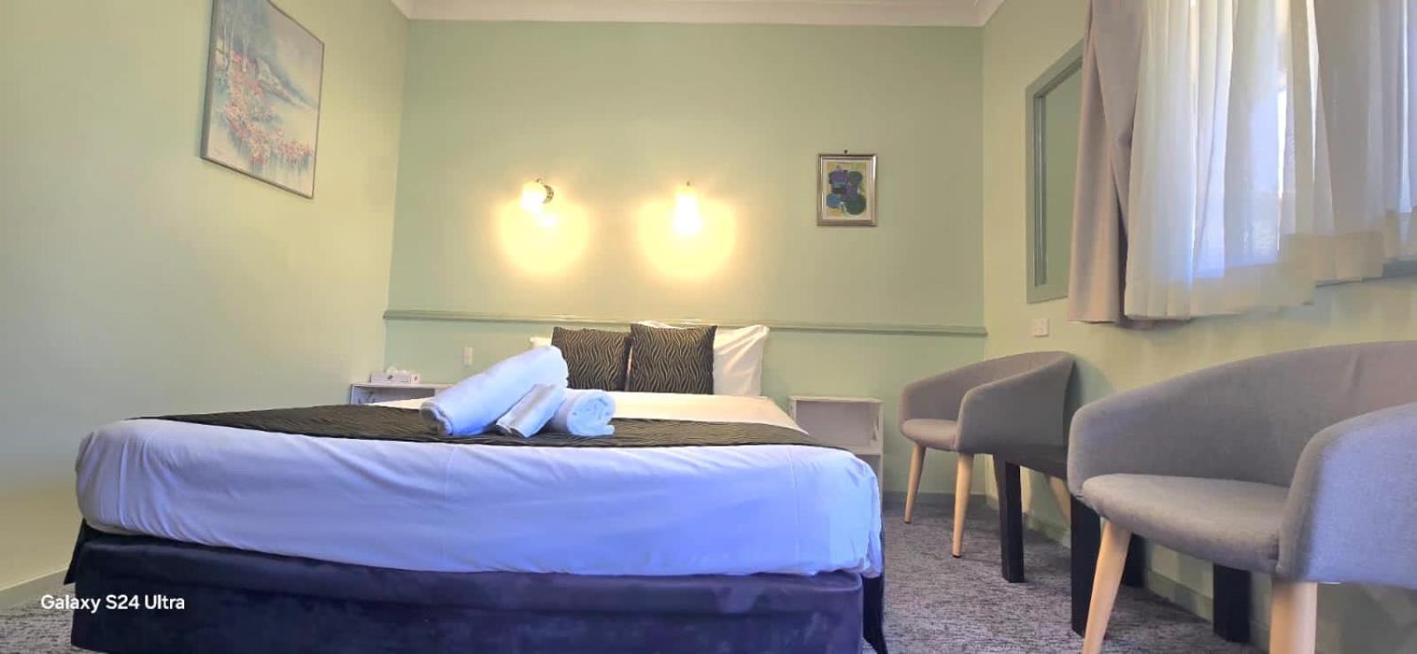 Lake Forbes Motel Экстерьер фото