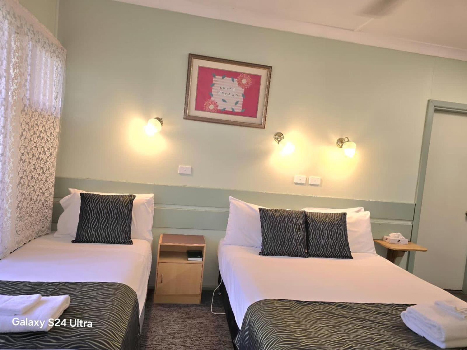 Lake Forbes Motel Экстерьер фото