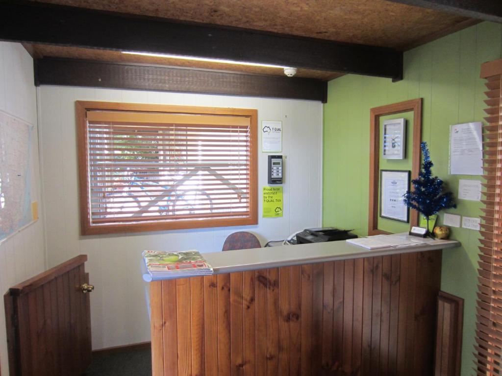 Lake Forbes Motel Экстерьер фото